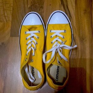 Yellow converse